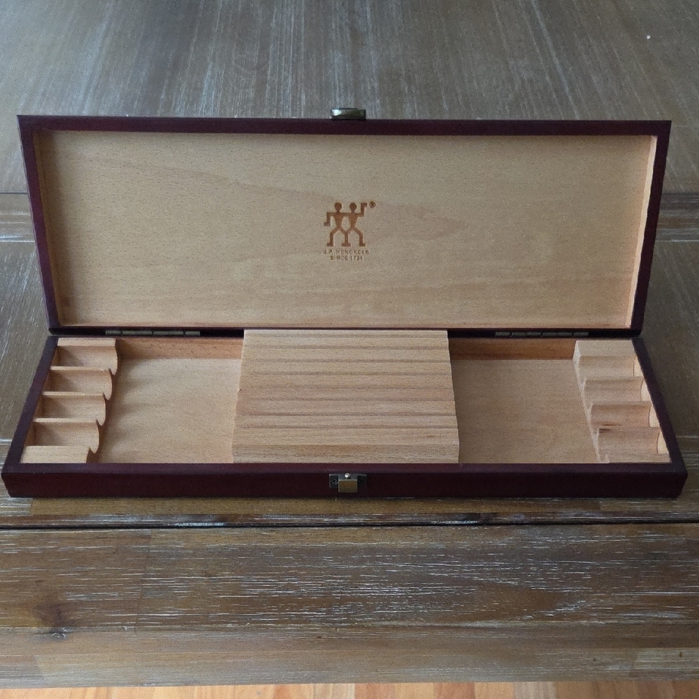 ZWILLING J.A. Henckels Red Flatware Set